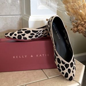 Kelly and Katie Leopard print flats shoes